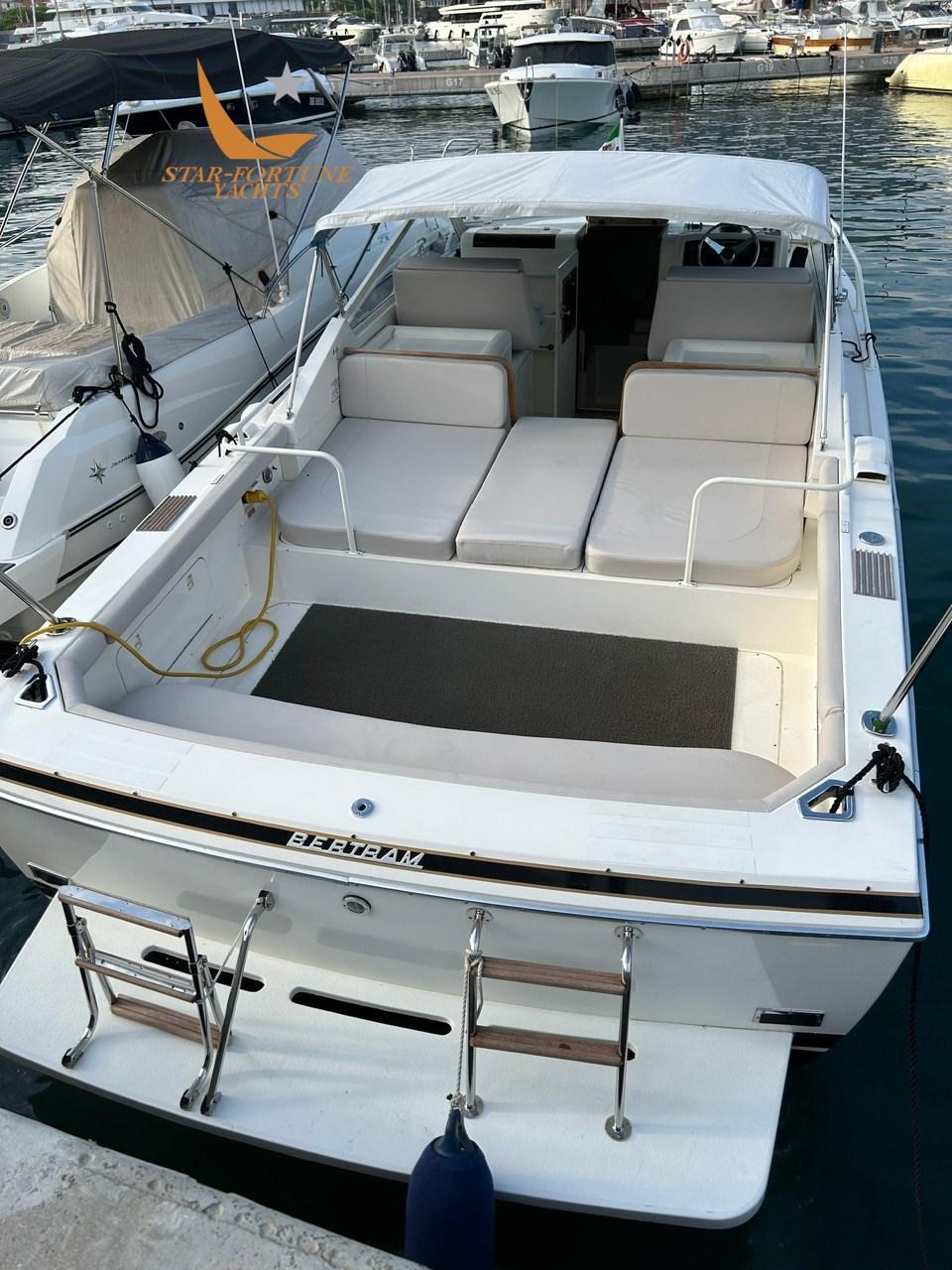 bertram yacht 28' moppie