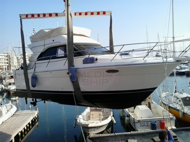 uniesse marine Giant fly