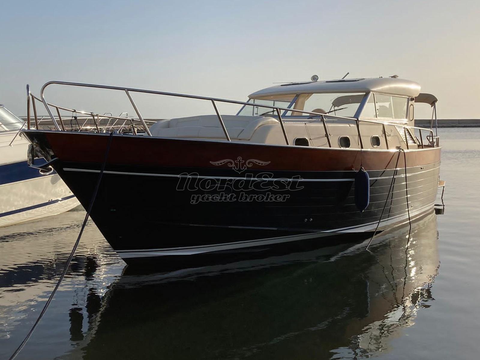 apreamare Aprea 12 cabin