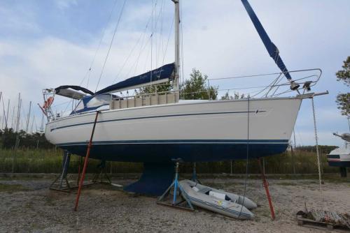 Bavaria yachts 32