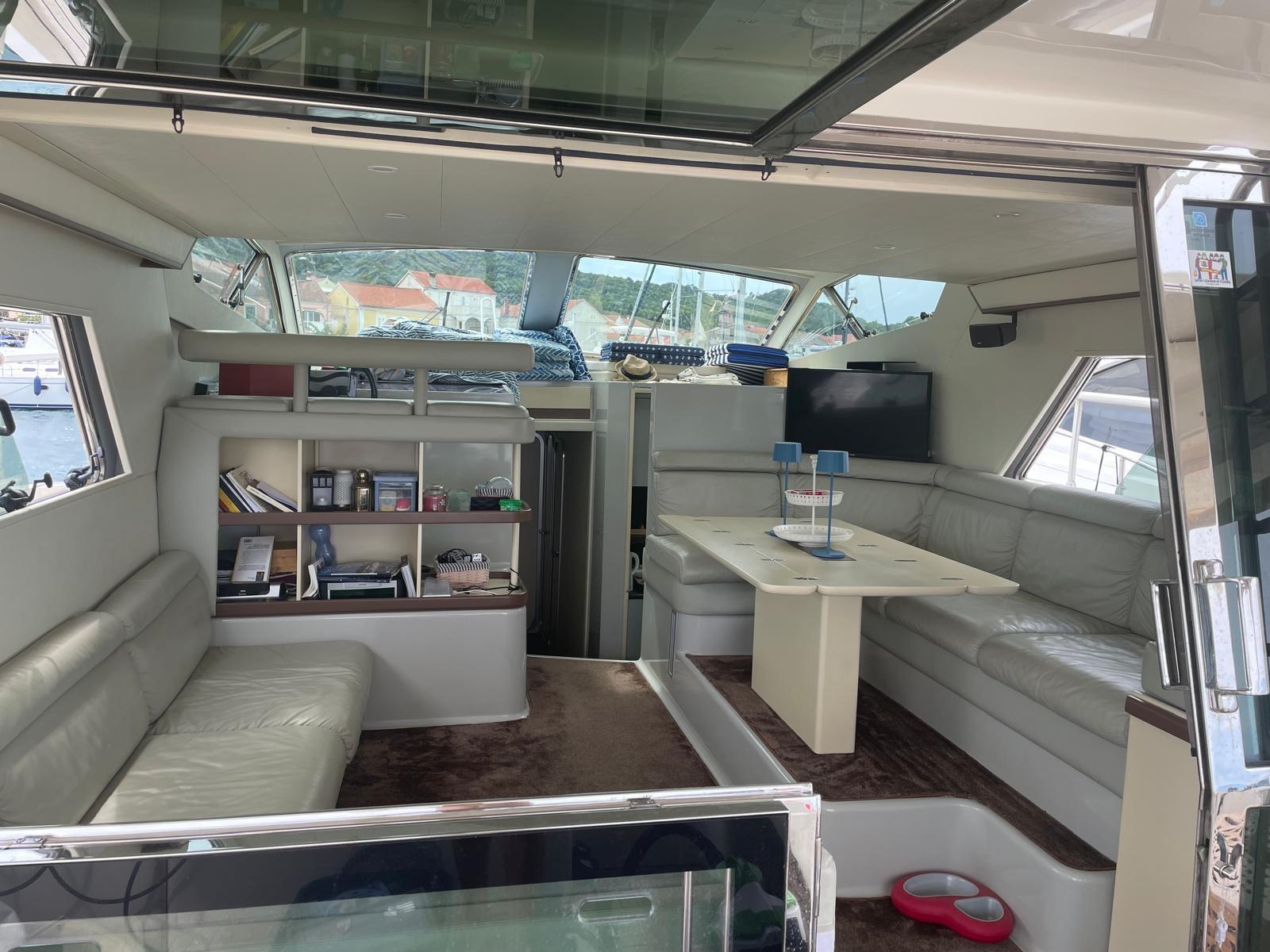 ferretti yachts Altura 46/49