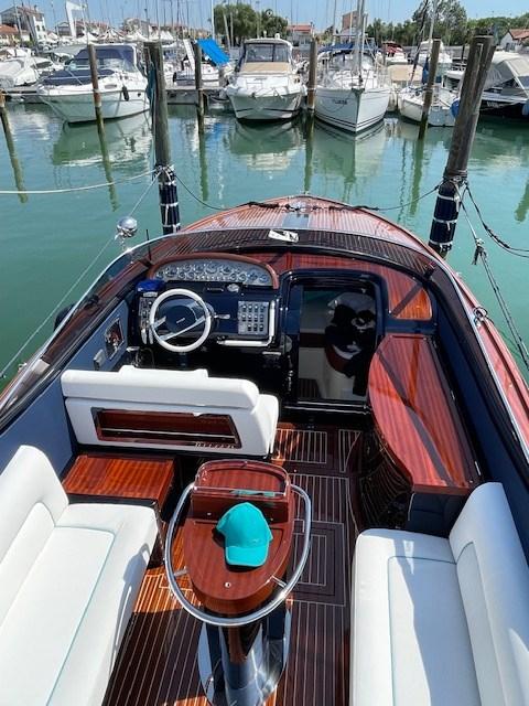 riva 33 aquariva super