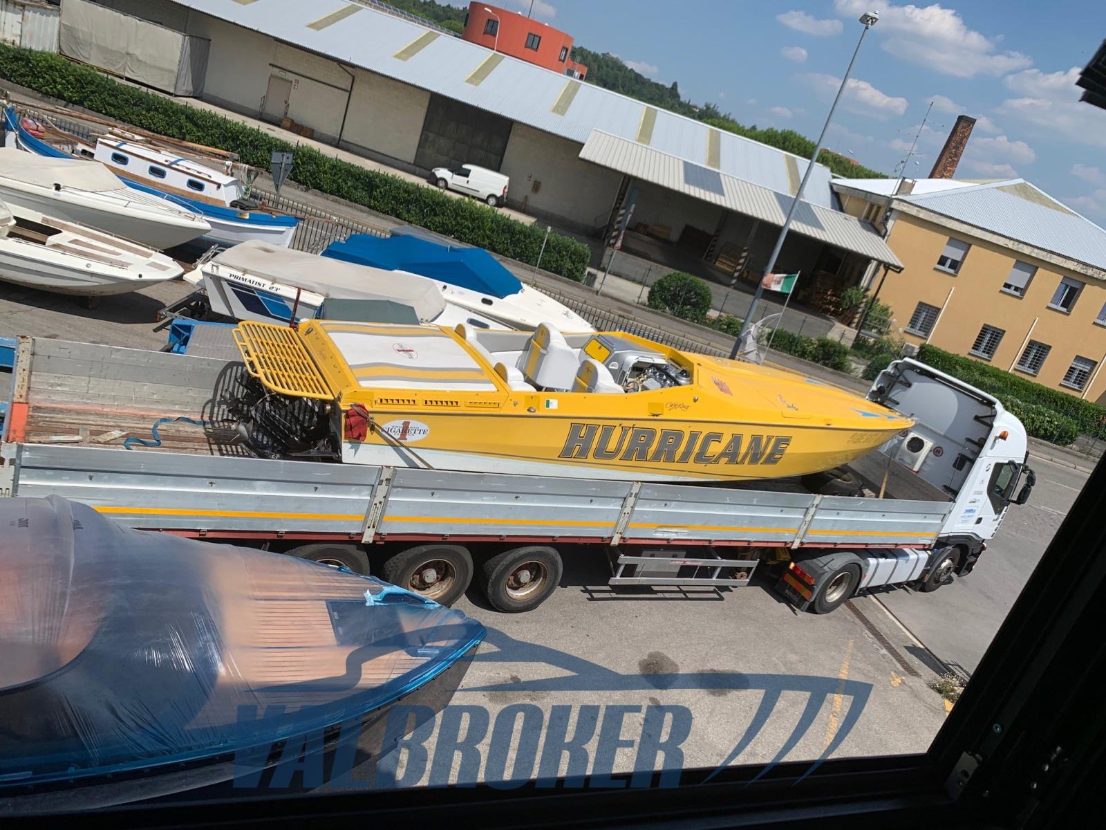 cigarette r.t. 35' cafe' racer