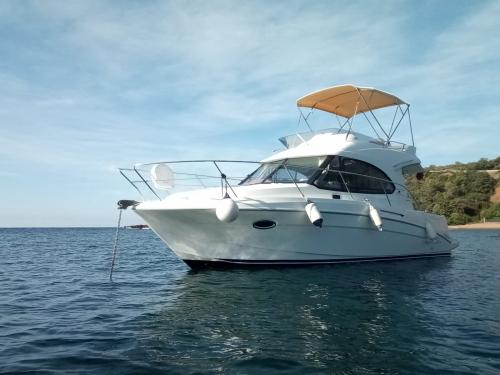 beneteau Antares 30 fly