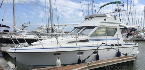 beneteau Antares 1020 fly