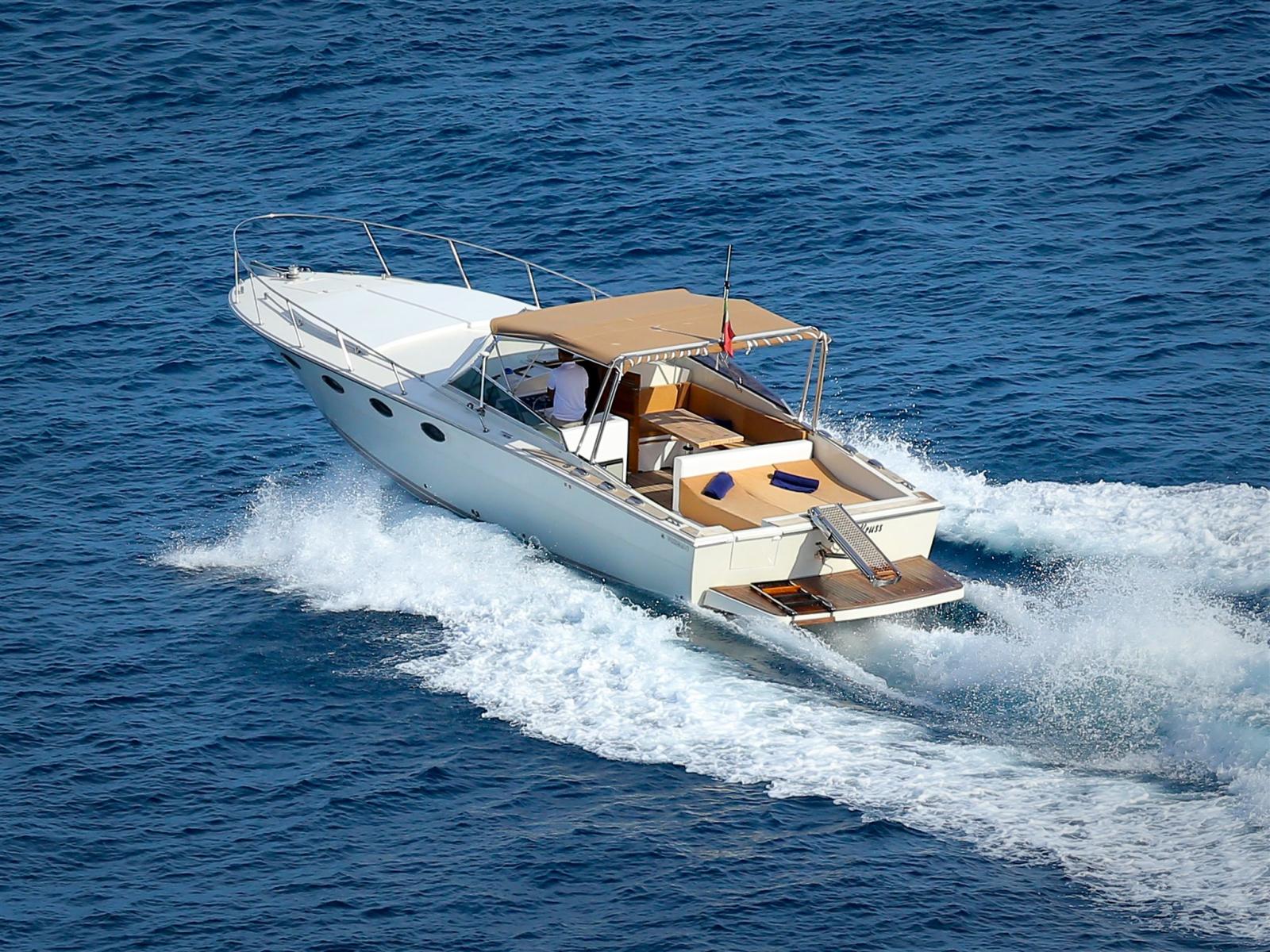 tornado Tornado 38 (natante)