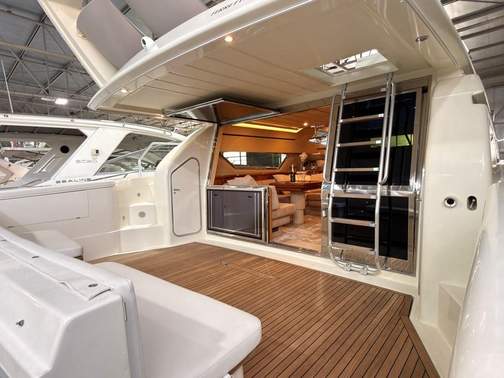 ferretti yachts 165 fly - refit 2024/25