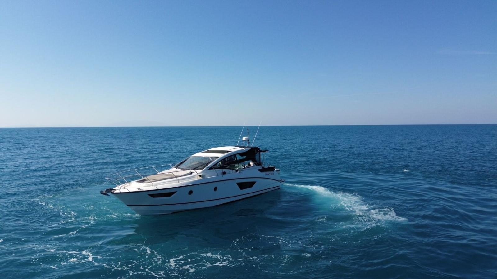 beneteau. Gran turismo 46
