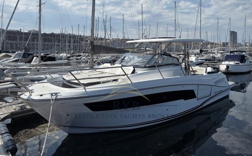 Jeanneau cap camarat 10.5 wa serie 2