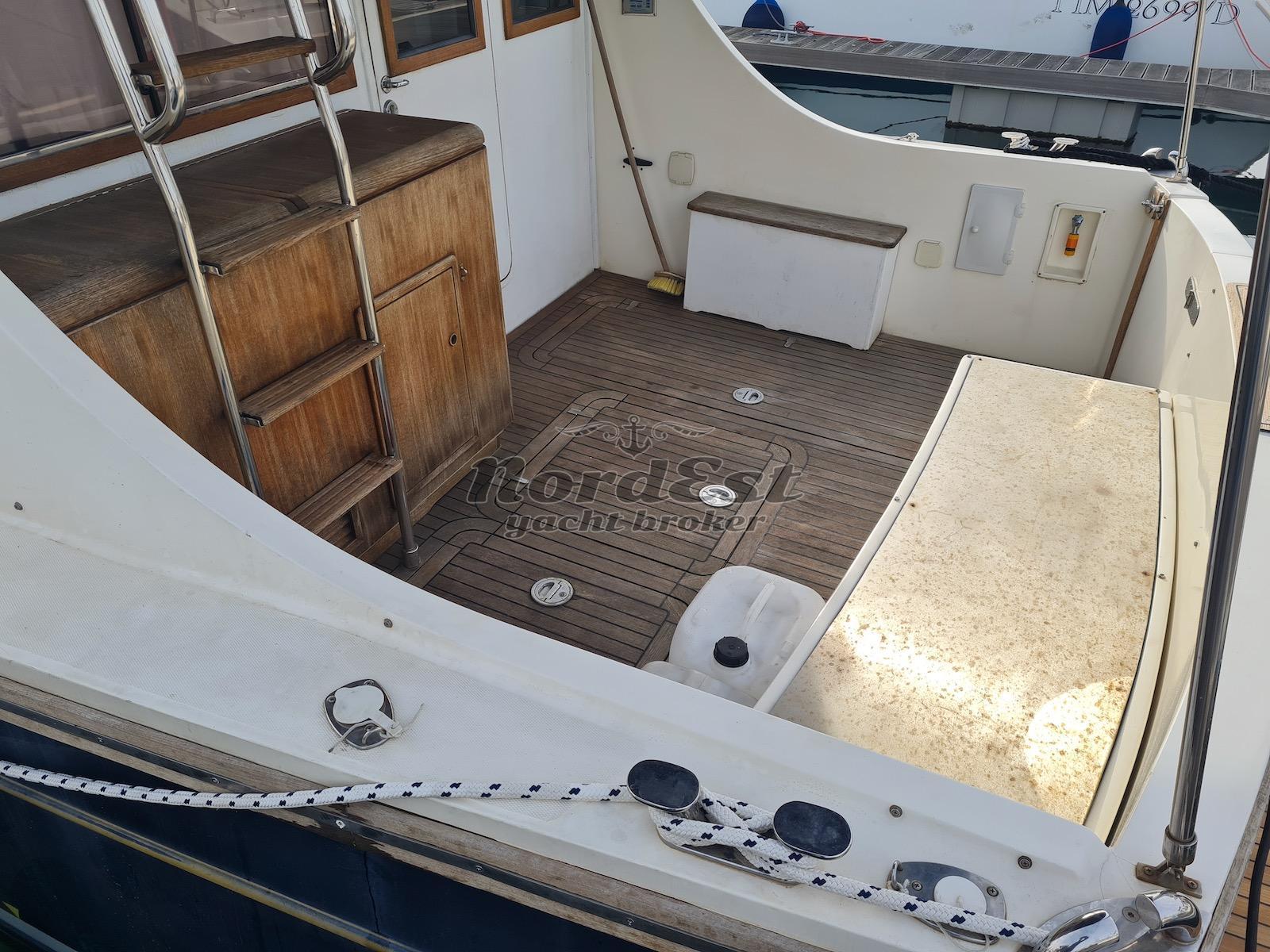 cantieri estensi Goldstar 360 fly