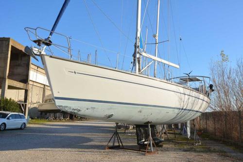 Bavaria yachts 44