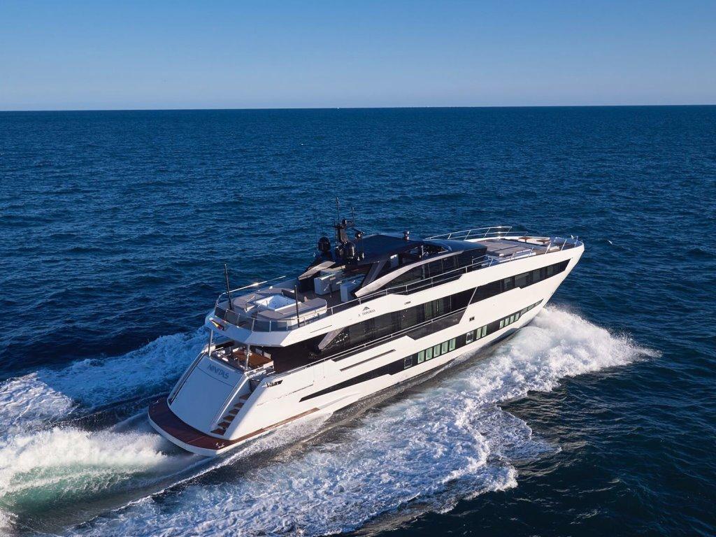 astondoa 100 century