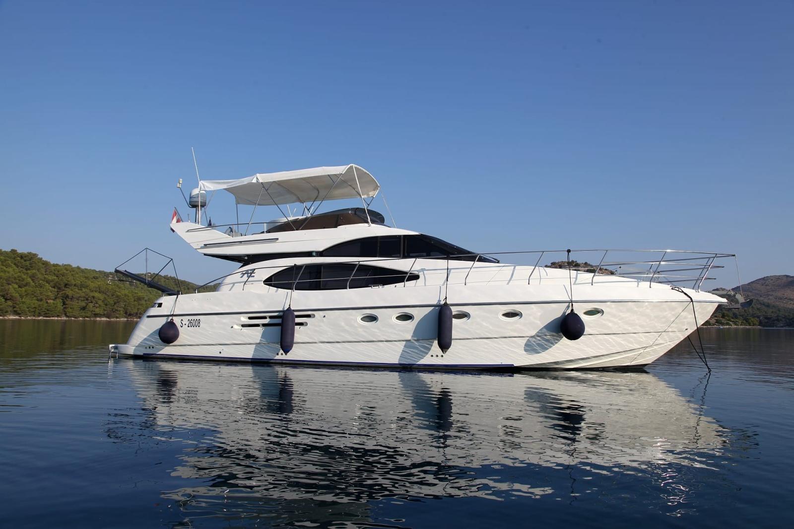 azimut Az 52