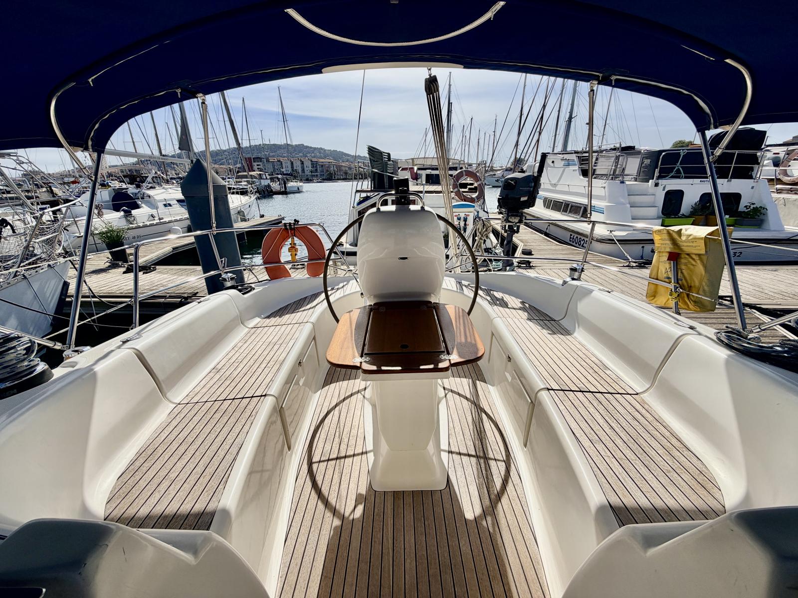 bavaria yachts 37 Cruiser