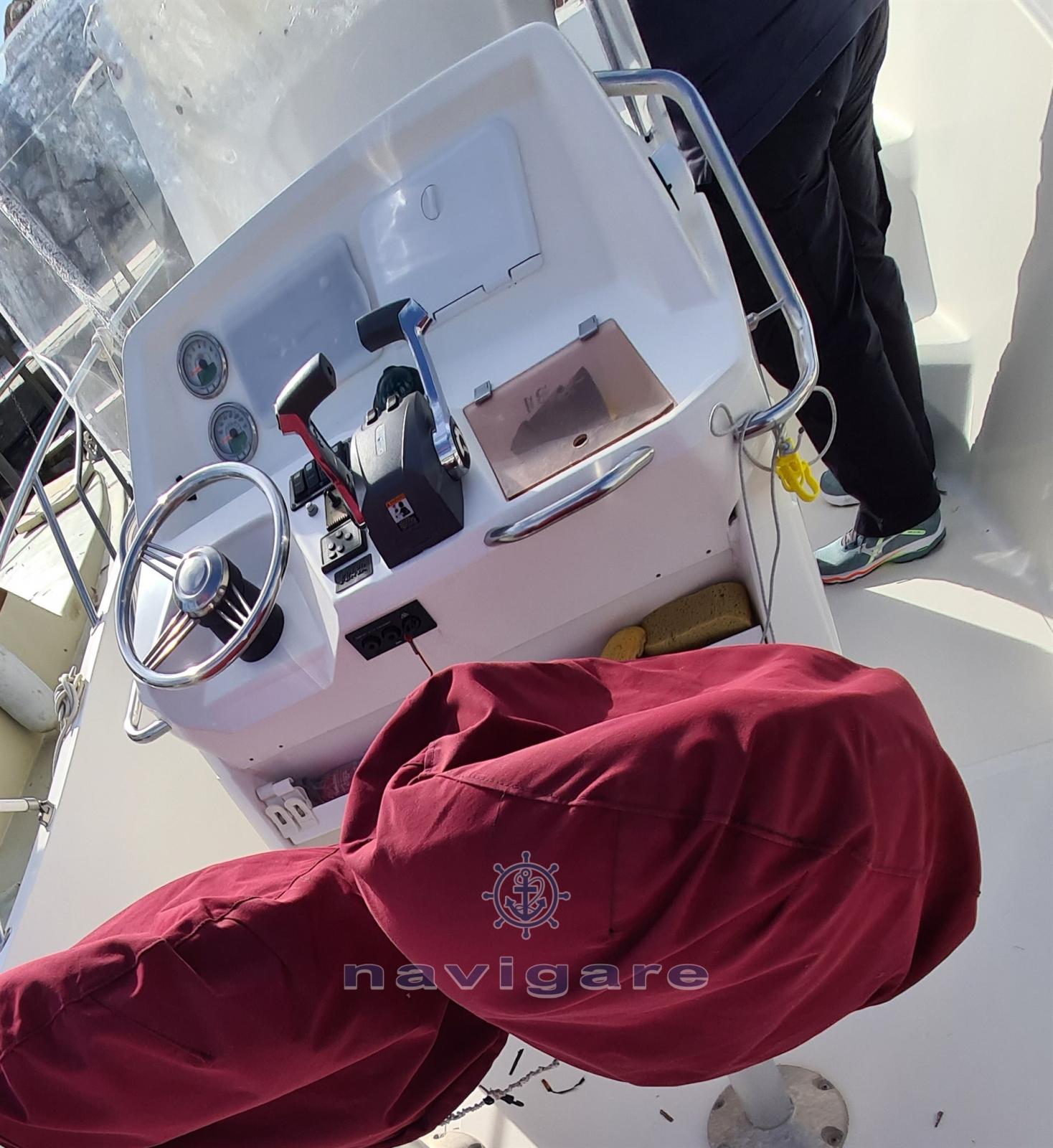 kelt White shark 226 open