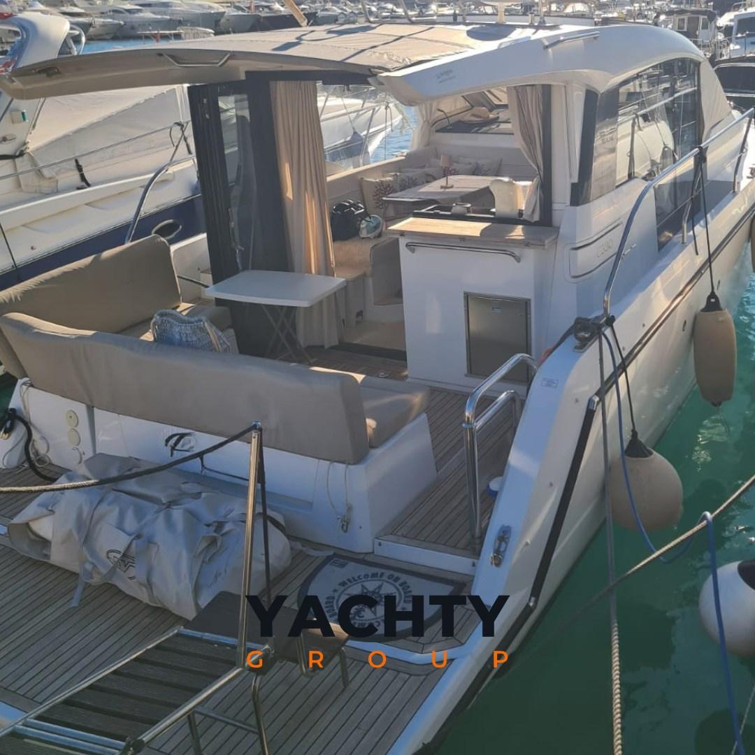 sealine C330