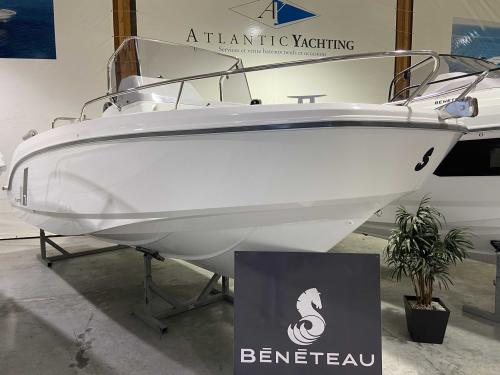 beneteau Flyer 7 spacedeck