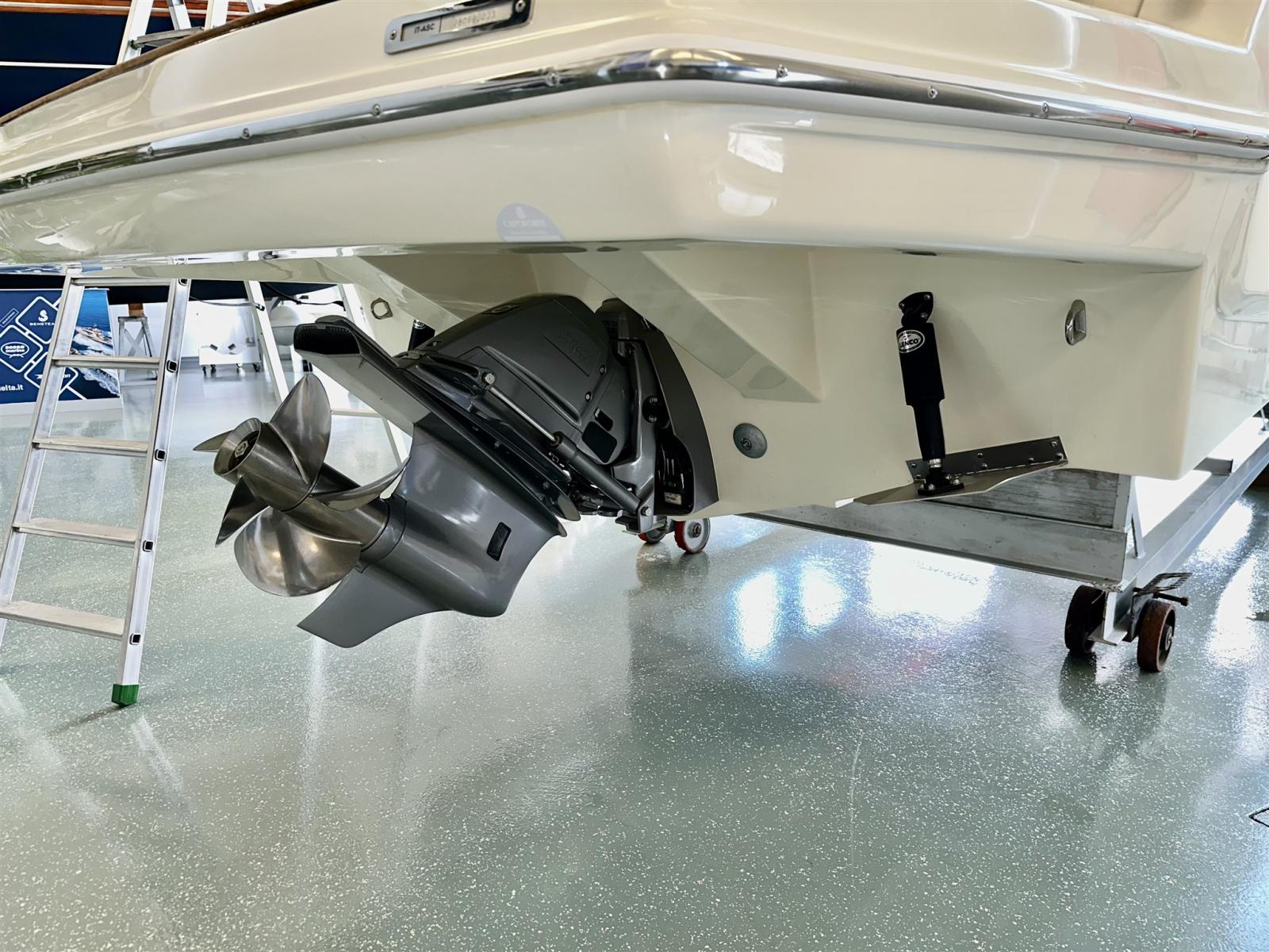 invictus Capoforte cx 280 i