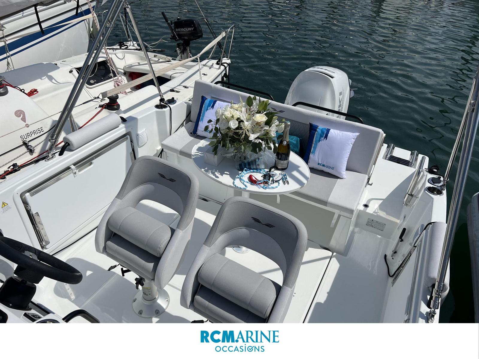 beneteau Flyer 7 sundeck