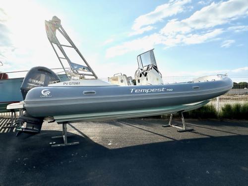 Capelli tempest 700