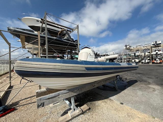 sting ray marine Centaure 5.8