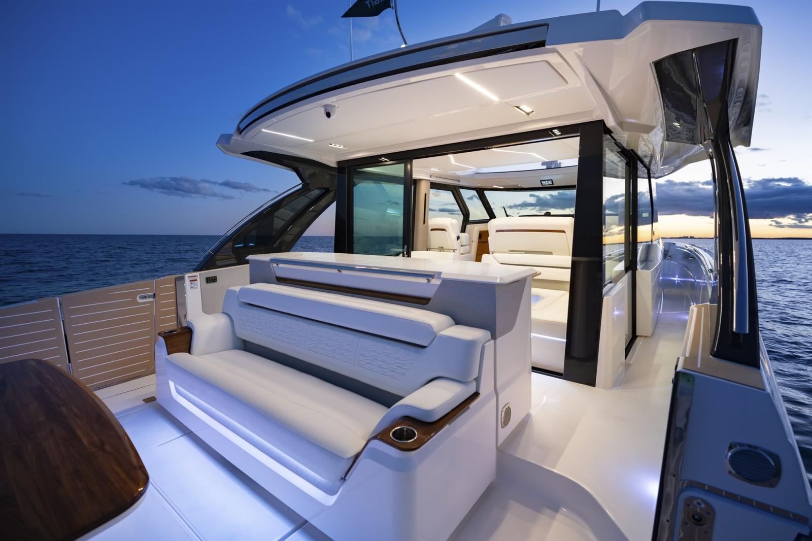 tiara yachts 56ls