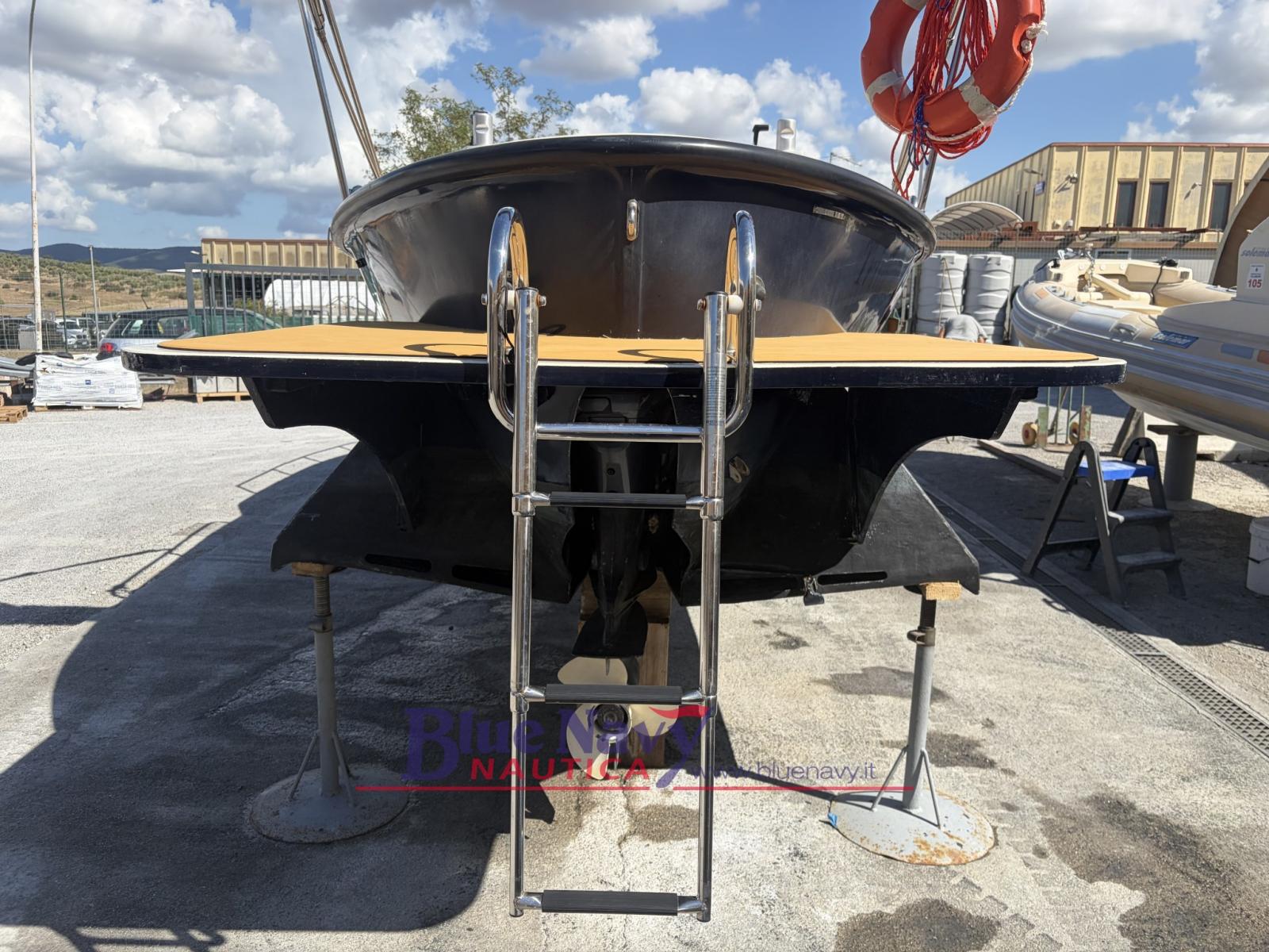 gecko Gozzo 730sx con selva 40cv-3 posti letto