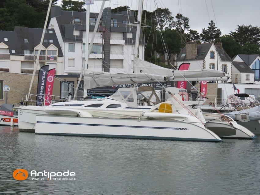 quorning boats Dragonfly 35