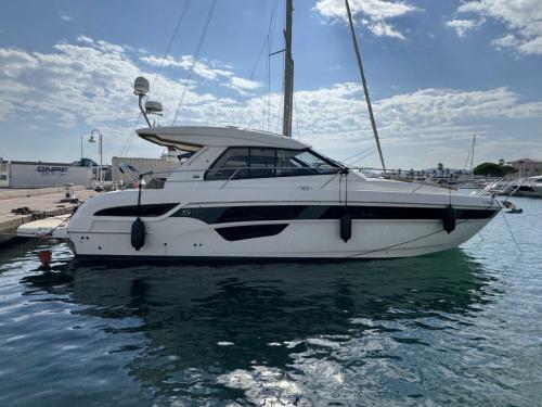 Bavaria yachts sport 450 ht