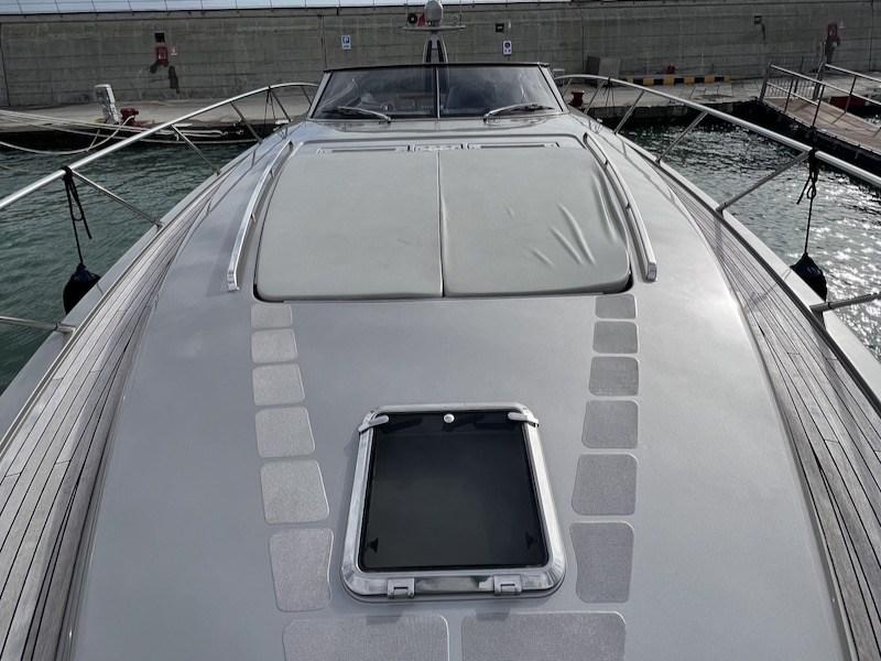 riva 52 rivale