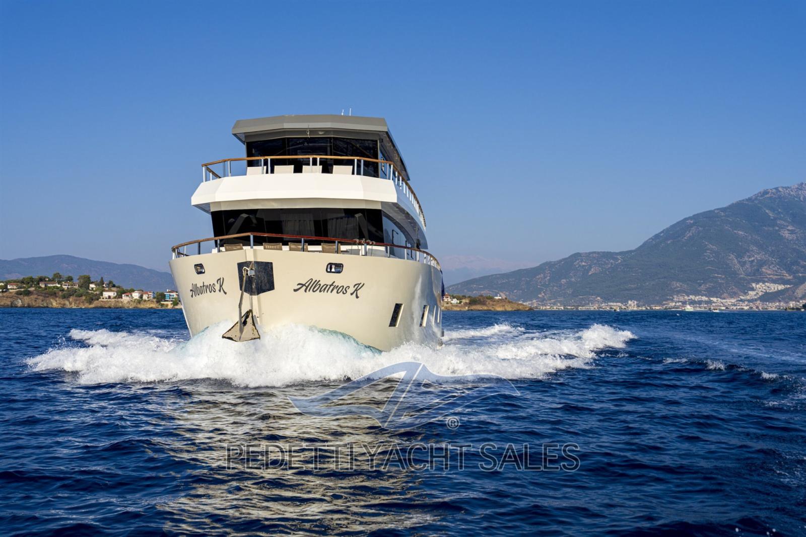 custom albatros Trawler