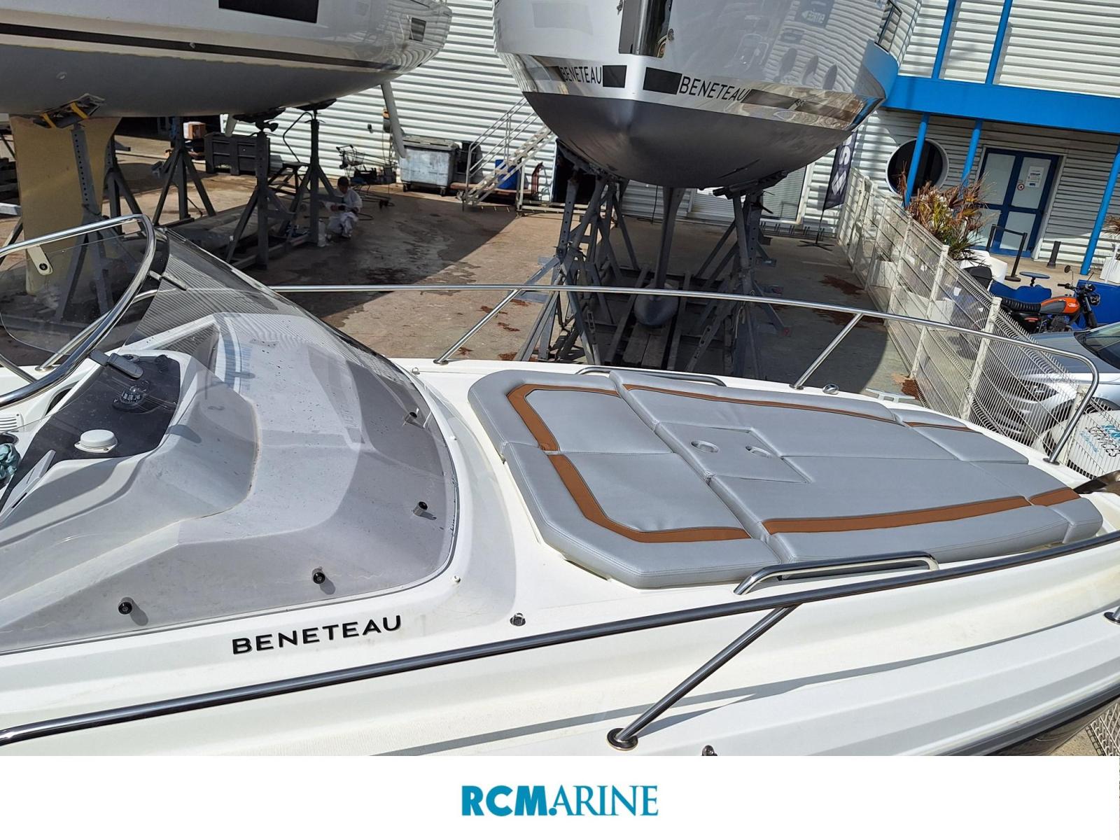 beneteau Flyer 8 sundeck v2