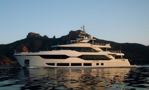 Majesty 120