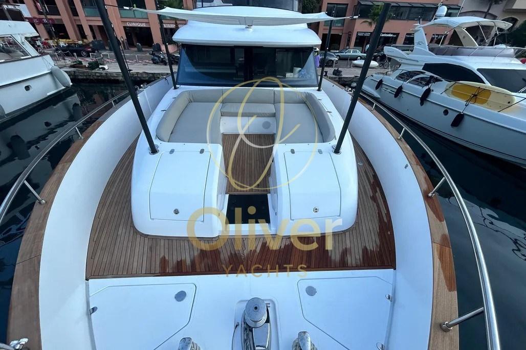 azimut Magellano 66
