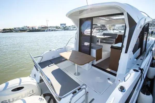 beneteau Antares 9