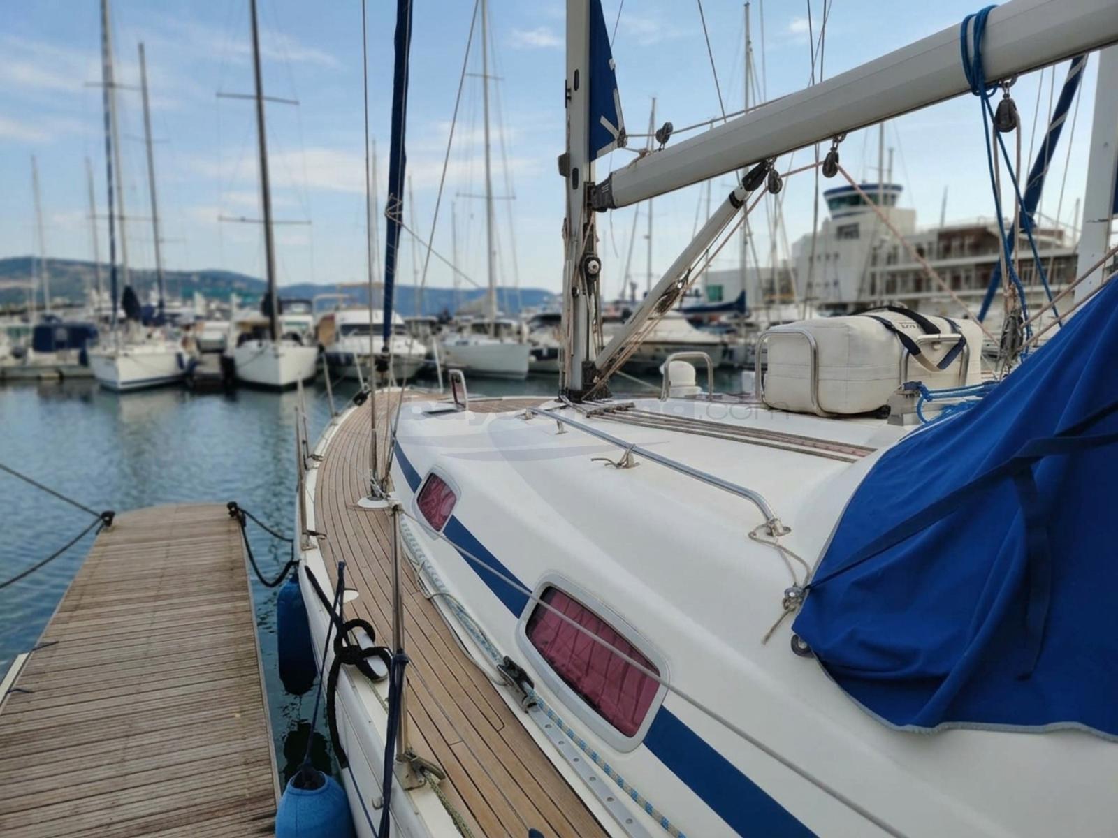 bavaria yachts 42 cruiser
