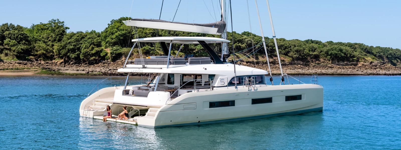 lagoon Sixty 5
