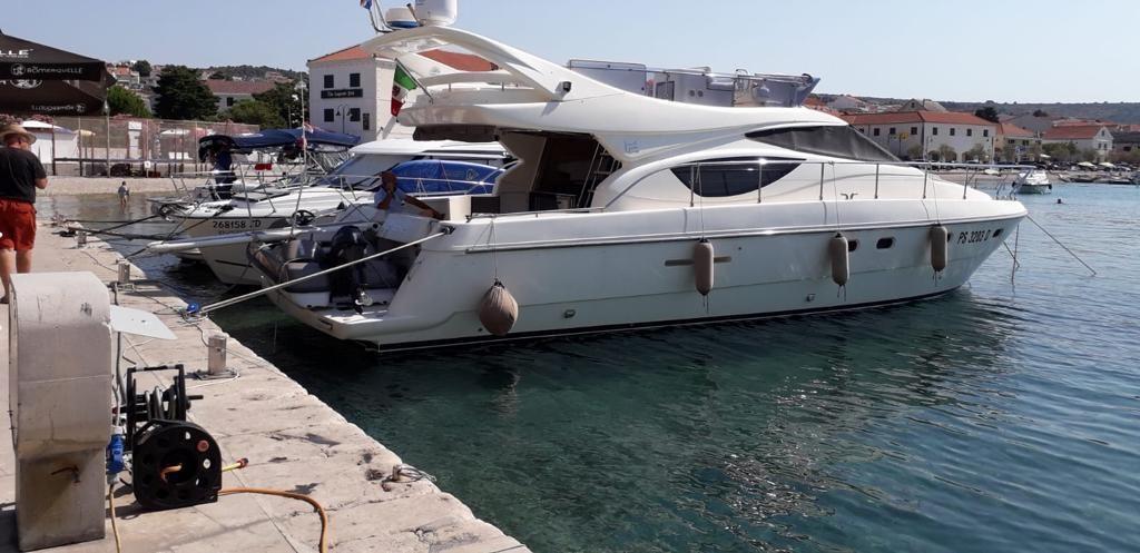 ferretti yachts Ferretti 460