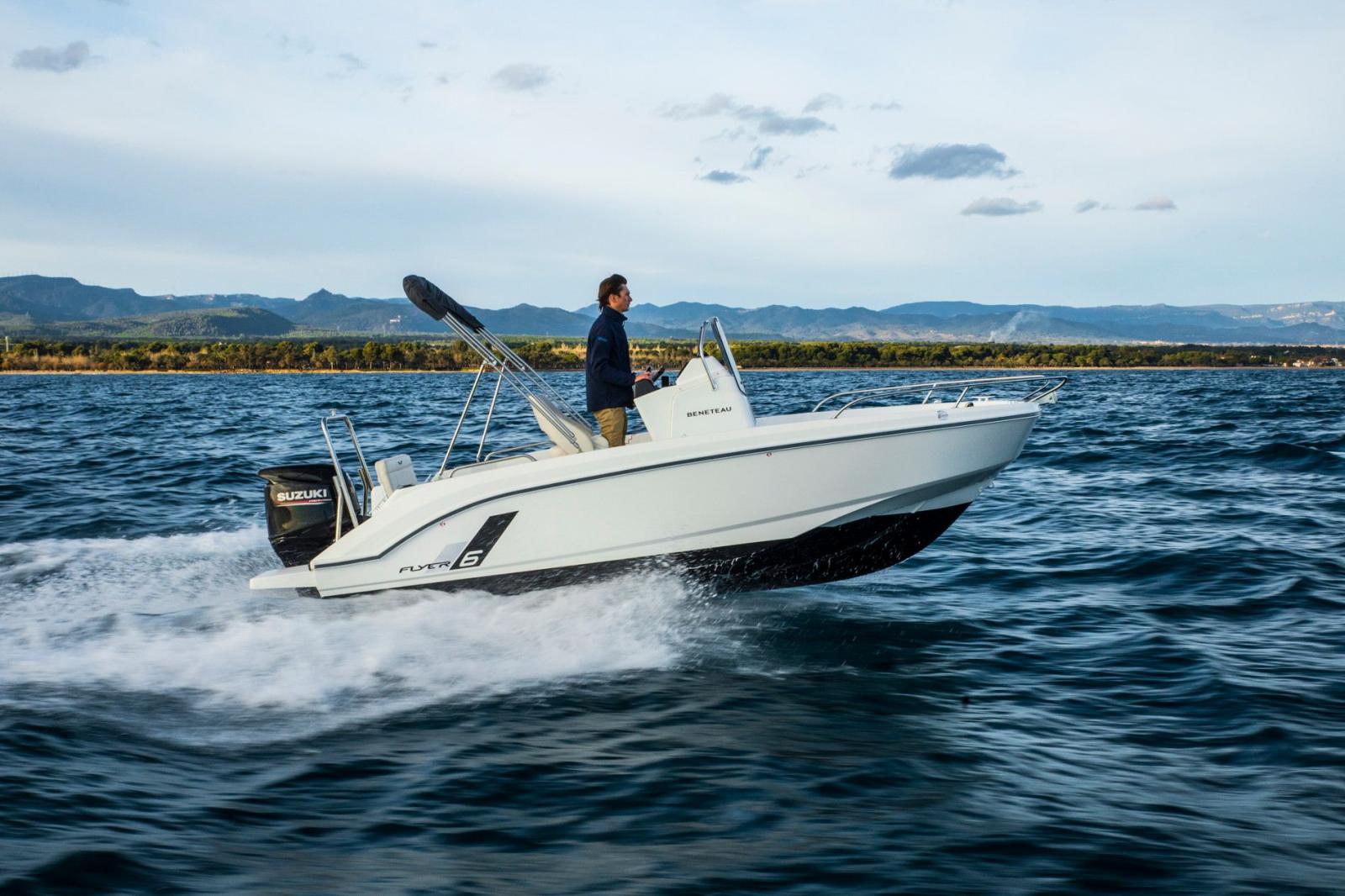 beneteau Flyer 6 spacedeck