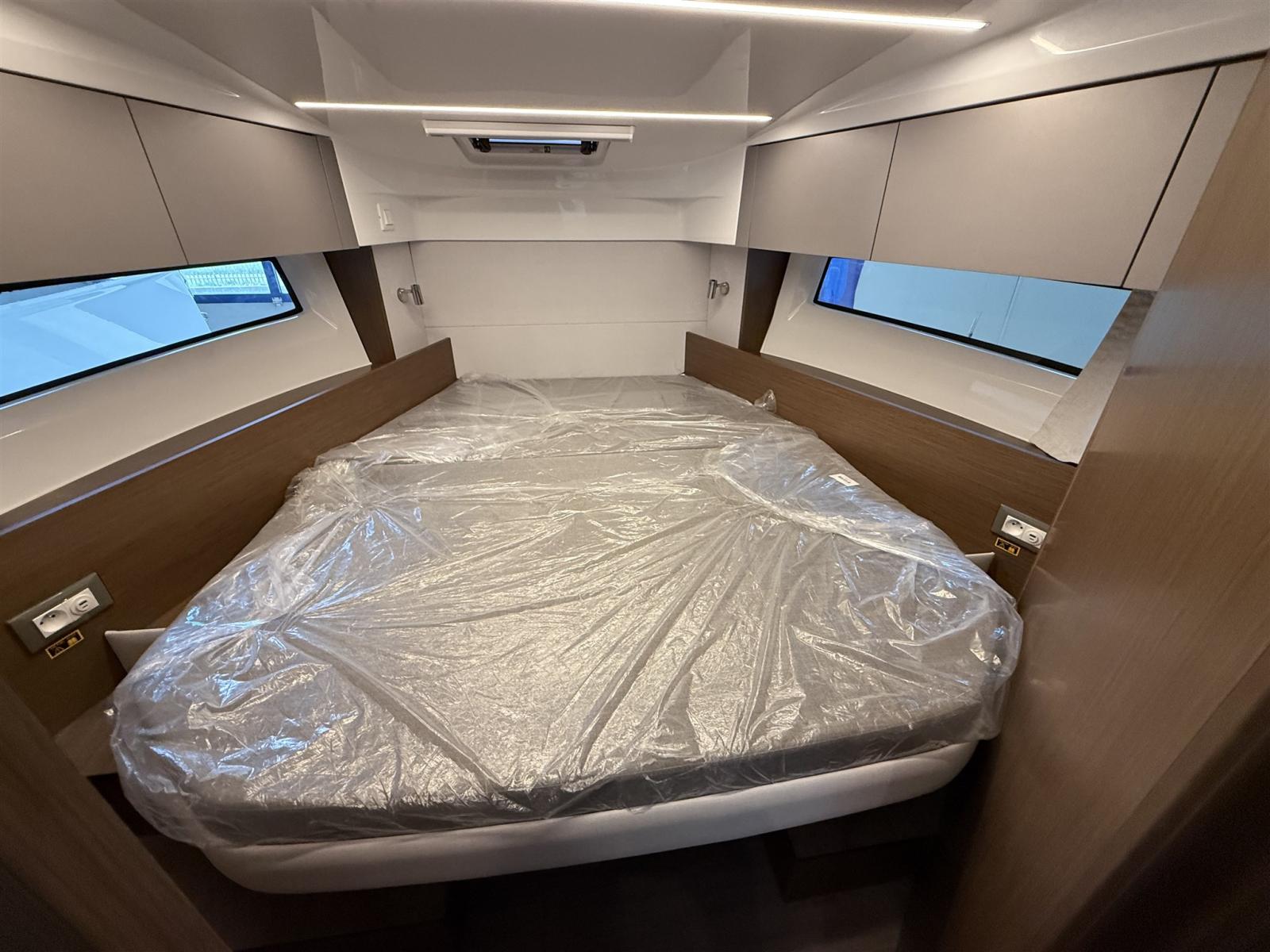 beneteau Antares 9 ob v2