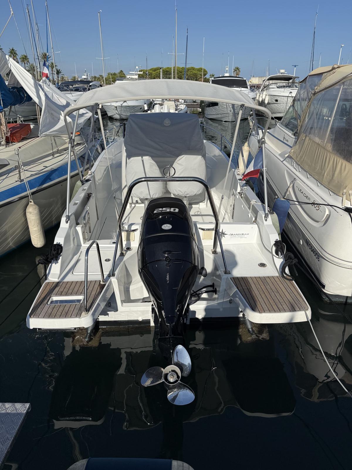 jeanneau Cap camarat 7.5 cc serie 2