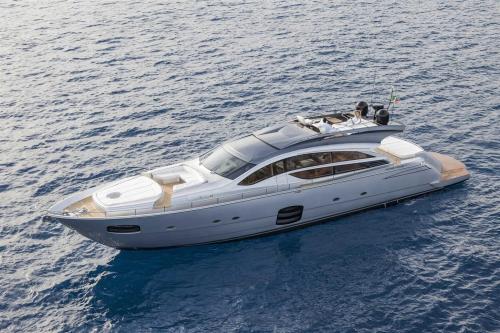 Pershing pershing 82 vhp