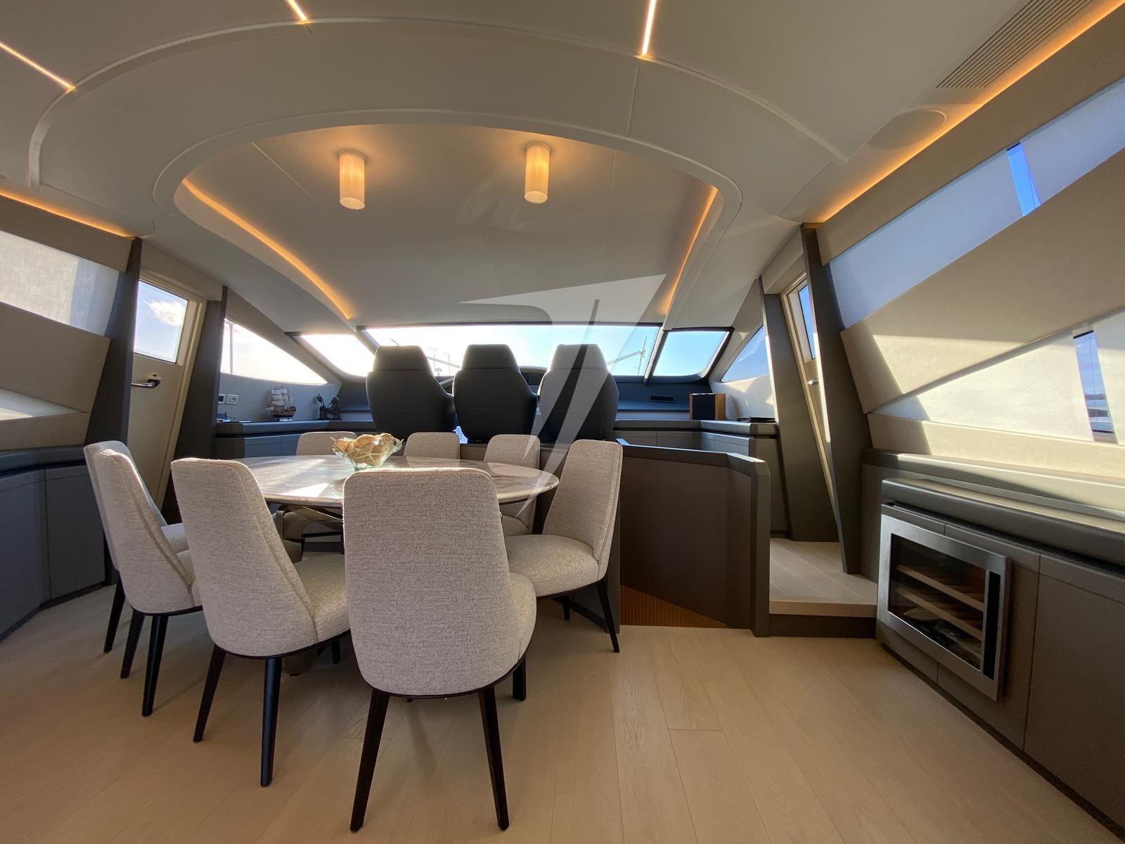 pershing 90