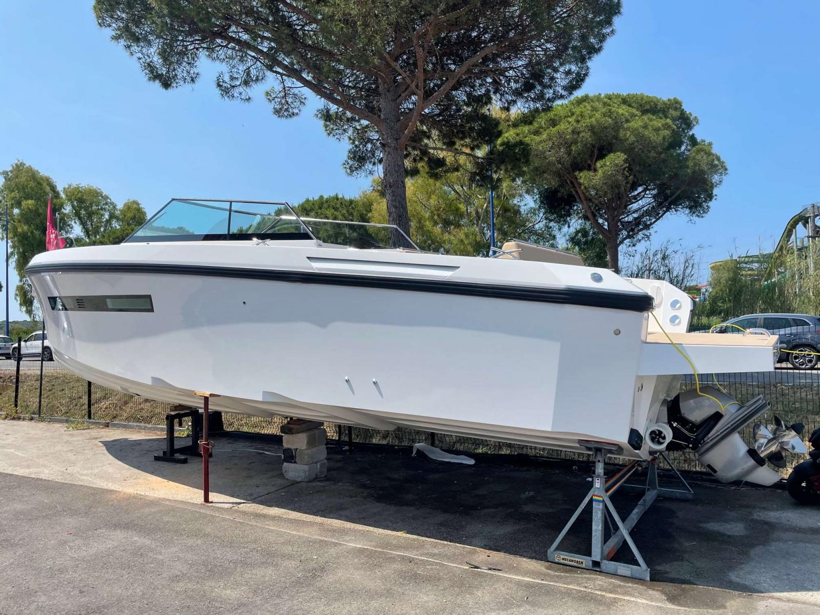 delta powerboats 33 open