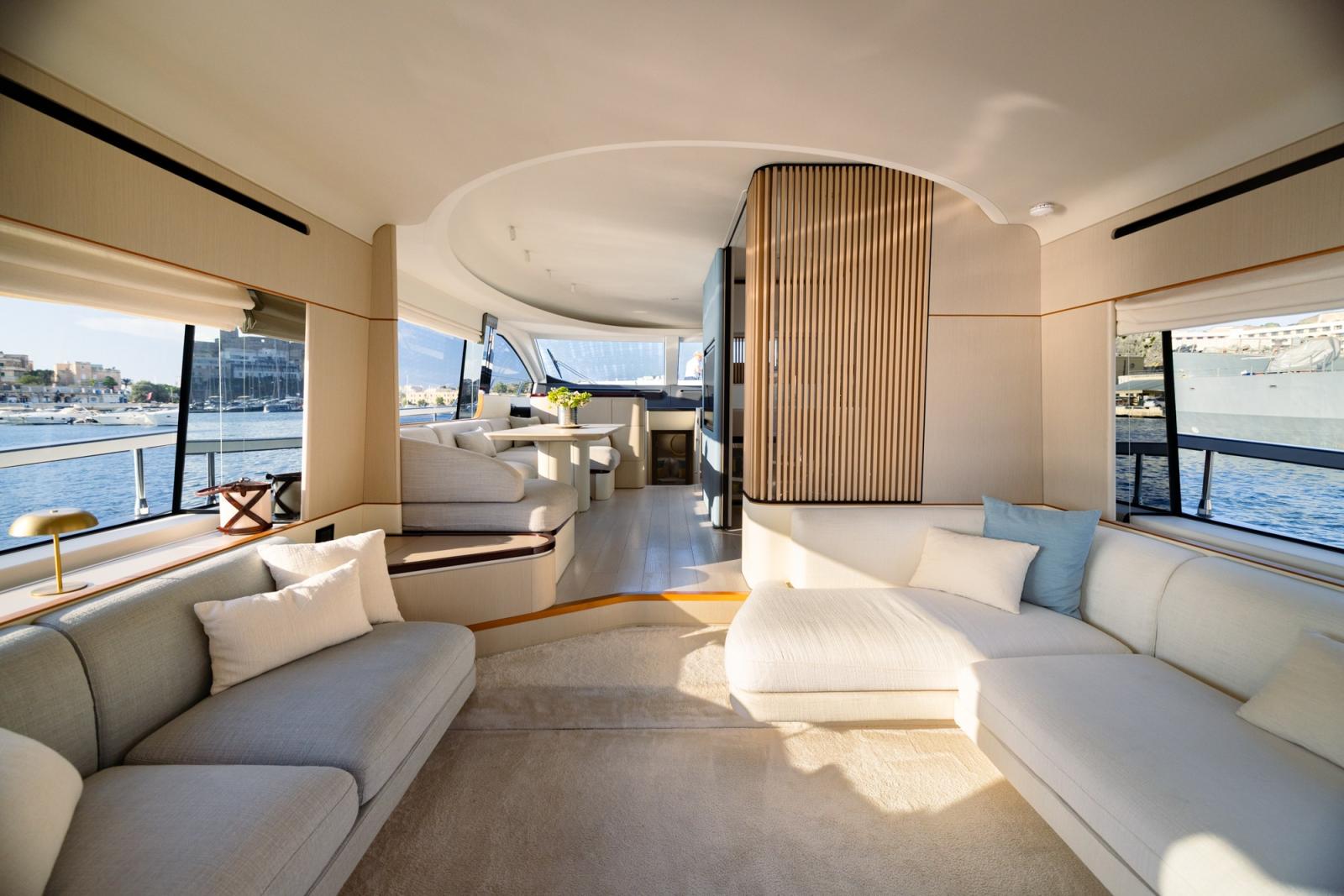 azimut Fly 68