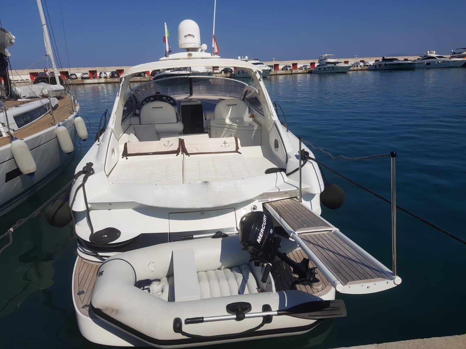 pershing Pershing 37'