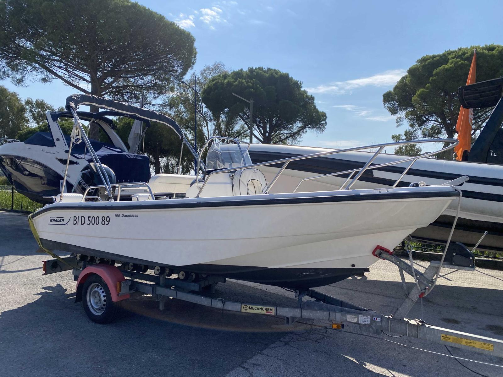 boston whaler 160 dauntless
