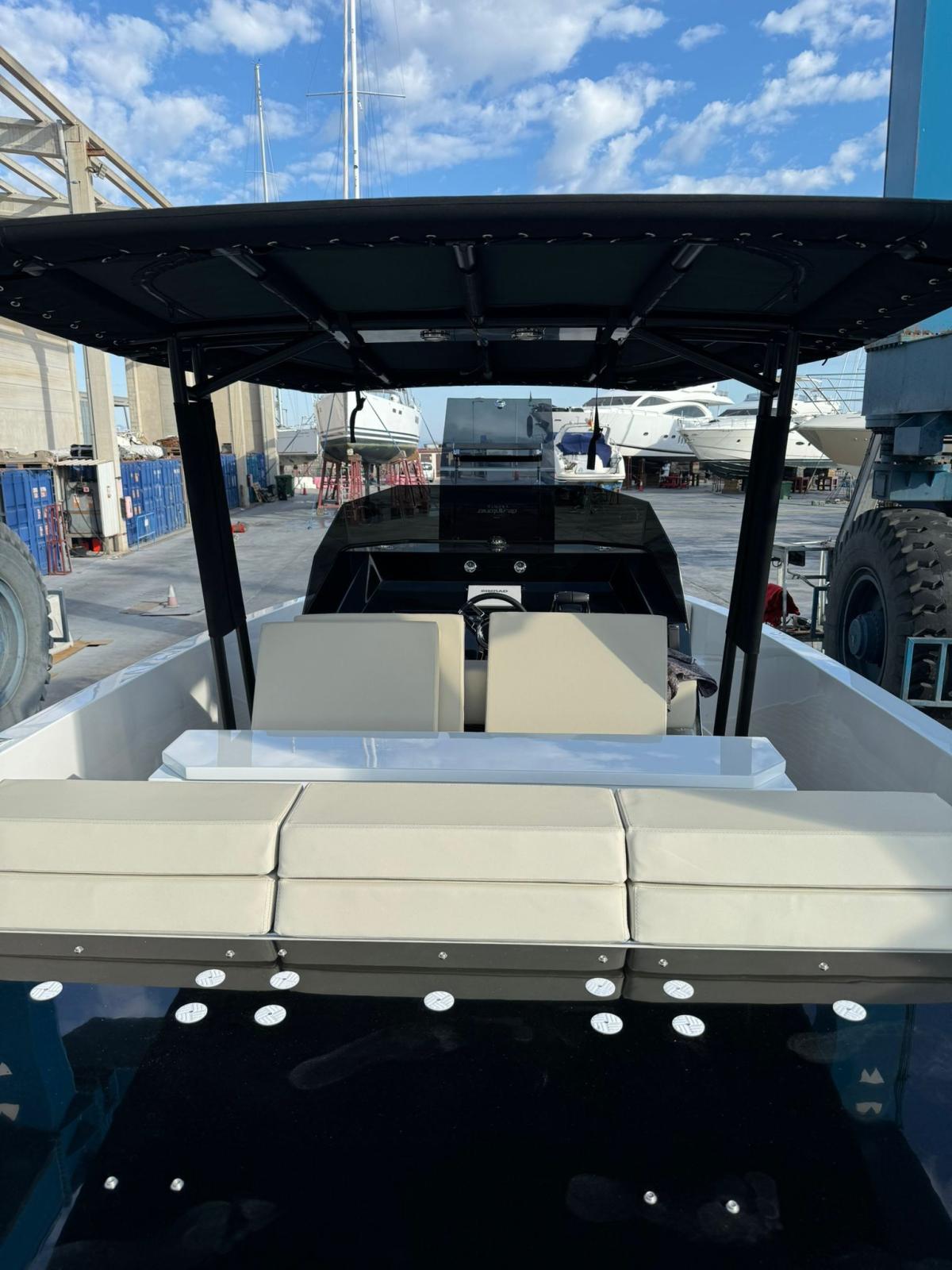 de antonio yachts De antonio yachts d28