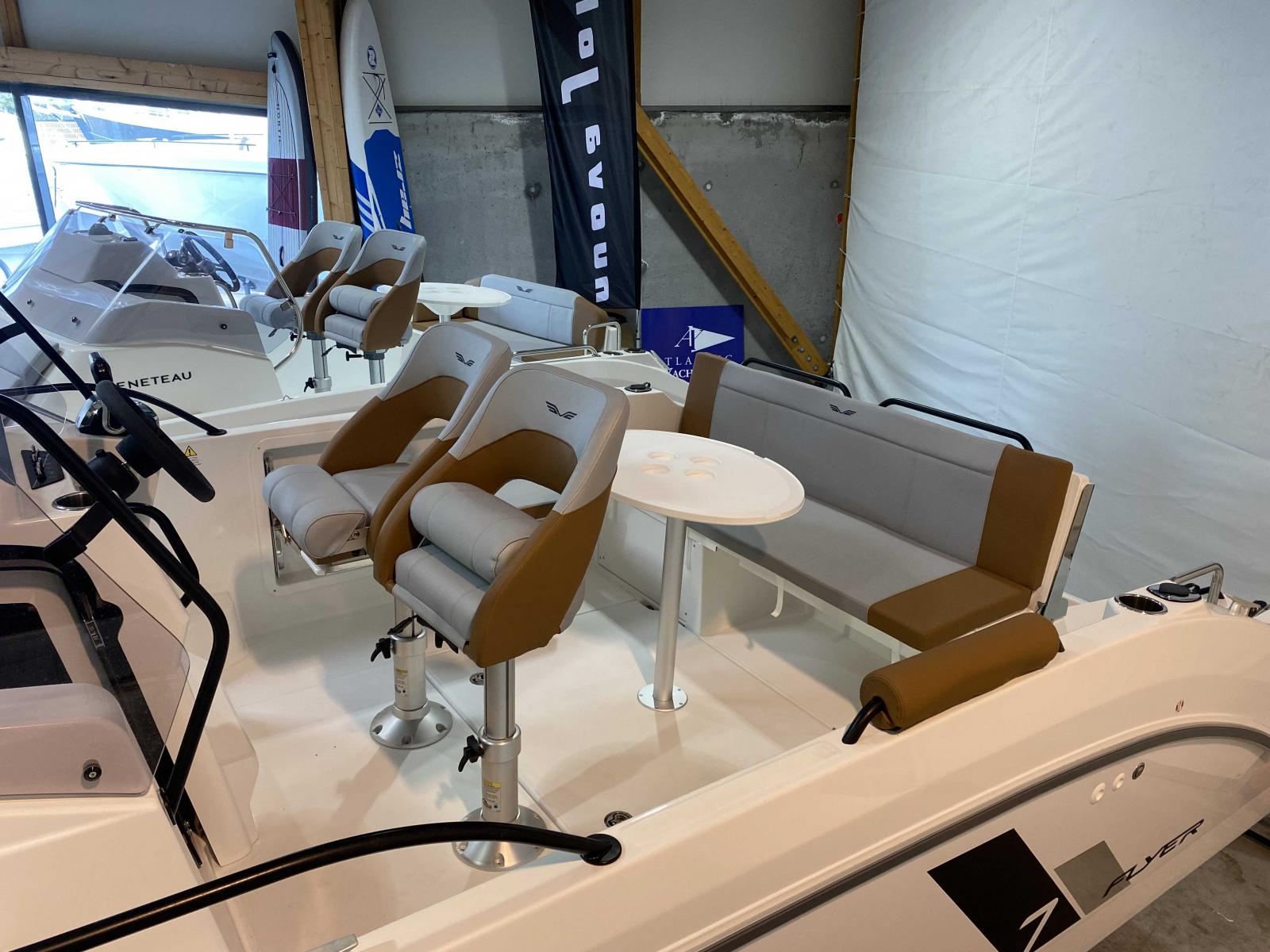 beneteau Flyer 7 sundeck