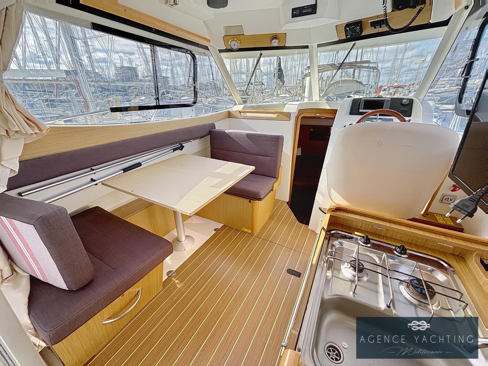 jeanneau Merry fisher 8